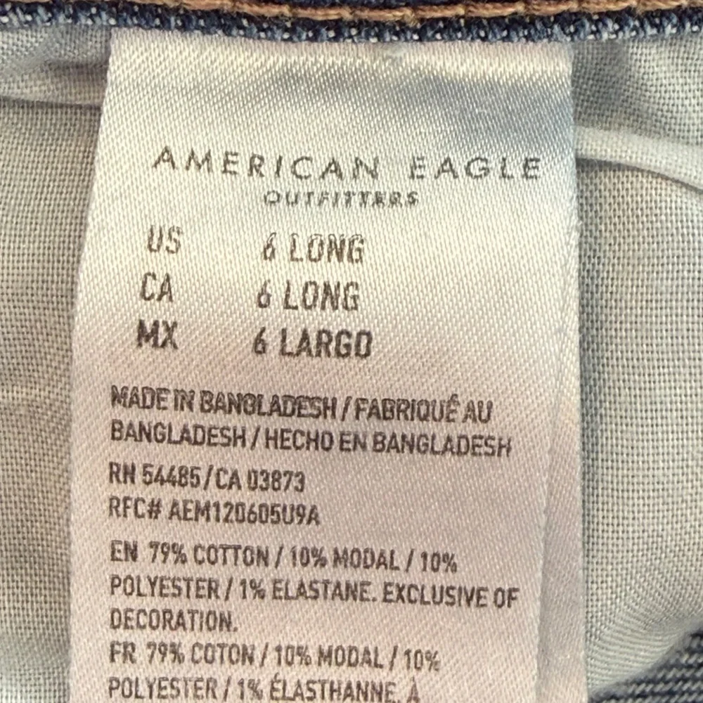 American Eagle Outfitters Tom Girl Women's Ripped Denim Jeans Size 6 Long